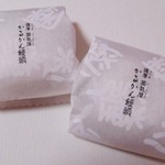 かるかん本舗 - かるかん饅頭