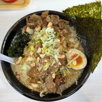 ラーメン 弥栄 - 料理写真:いやさか系ラーメン