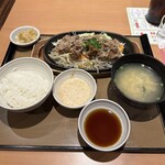 やよい軒 - 料理写真: