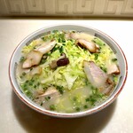 こむらさき - 鹿児島黒豚チャーシュー入りラーメン（普）
