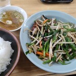 ラーメン とんかつ 忠 - レバニラ炒め定食　1000円