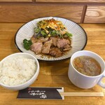 Kitchen Gon - 料理写真:麦豚のしょうが焼き