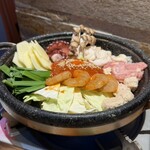 NABE° 韓国と博多華味鳥  - 