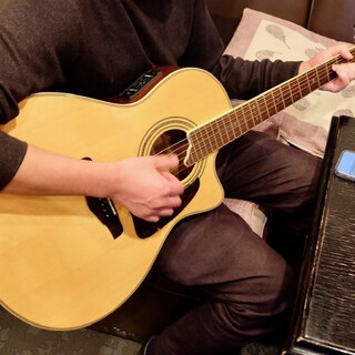 食事後は音楽で♪移動もなく充実の一夜に