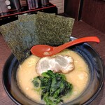 ゴル麺。 - 醬油豚骨 並950円