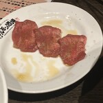 大衆炭火焼肉ジンギスカン ホルモン酒場 風土. - 