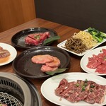 焼肉 山河 - 