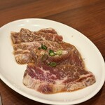 焼肉 山河 - 