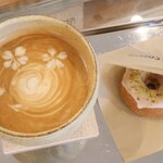 15 TITLES COFFEE - 【2026.03】カフェラテ・ホット(税込600円)、CocoRing・Snow(税込450円)