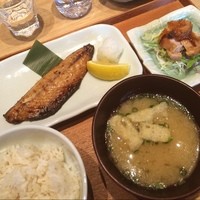 赤坂うまや 新宿 - ランチング
                サカナ定食
                鯖ミリン