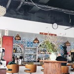 Thee Tiffin - 
