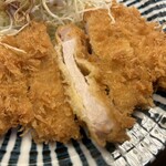 清水屋 - とんかつの断面
