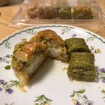 Beyzade BAKLAVA - 断面