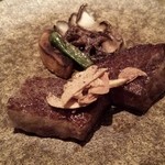 Setsu - A5ランクのロース肉とA4ランクのフィレ肉