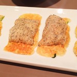 酒座てんまみち - たたみイワシチーズせんべい600円