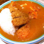 モンスナック - カツカレー900円