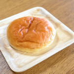 岩崎製パン - 料理写真:ピーナツパン