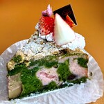 トルタイシーオ - 桜抹茶のクランブルケーキ