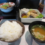 割烹 新多久 - ご飯とみそ汁