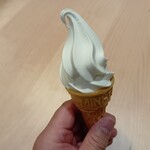 IKEAビストロ - 料理写真:プラントベースソフトクリーム￥50