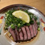 牛たん料理 閣 - 黒毛和牛たたき