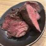 肉山 - 牛肉焼き