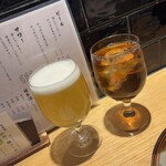 牛たん料理 閣 - 閣レモンビールとウーロン茶