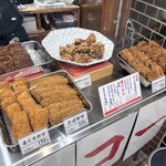 新橋 まこちゃん - 内観写真:テイクアウトコーナー②