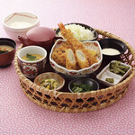 かつアンドかつ - 料理写真:春の花かごランチ