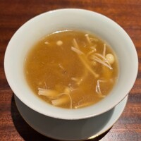 新中国料理HARAKAWA 北新地店 - 気仙沼産ふかひれスープ