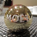レストラン バカール - MOETのオリジナルグラスマーカー