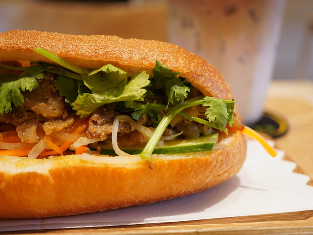 バインミーシンチャオ 大久保店 （BÁNH Mì XIN CHÁO） - 大久保/アジア