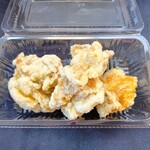 たこの駅 - めかぶ塩から揚げ