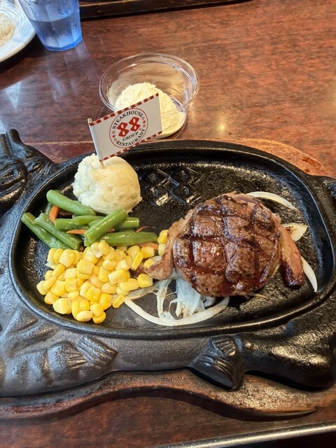 ステーキハウス88 北谷店 （STEAKHOUSE 88） - 北谷町/ステーキ | 食べログ