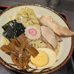 松戸富田麺絆 - つけ汁＋麺の味をシンプルに味わいたいので具は取り出します