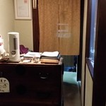 紫仙庵 - 入り口正面の会計場