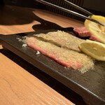 すすきの焼肉きらく - スーパーネギタン塩と上タン塩