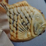 米乃家 - 鯛焼き（粒あん）