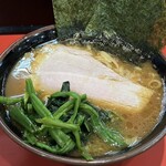横浜家系ラーメン 駒岡家 - 料理写真: