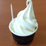 三星 - 料理写真:ソフトクリーム　カップ　360円