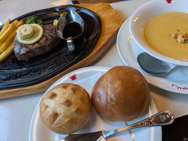 肉の万世 高島平店 （ニクノマンセイ） - 蓮根/ハンバーグ | 食べログ
