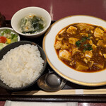 創作料理 YAESU BISTRO - 四川麻婆豆腐（赤）