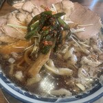 焼豚中華そば専門 しげる - 