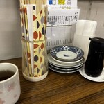 市場の食堂 - 備品