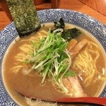 赤坂麺処 友 - あご出汁ラーメン醤油