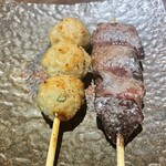 炭火焼鳥 西田屋 - つくね(塩)(286円)
肝(塩)(242円)