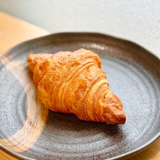 ドゥ マゴ ベーカリー_1