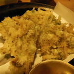 旬味 泰平 - 小女子と山菜の天ぷら