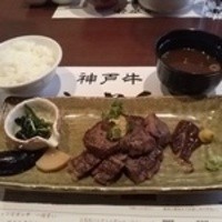 神戸牛 八坐和 阪急三宮店 - 