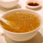 福臨門魚翅海鮮酒家 湾仔店 - 極上フカヒレスープ